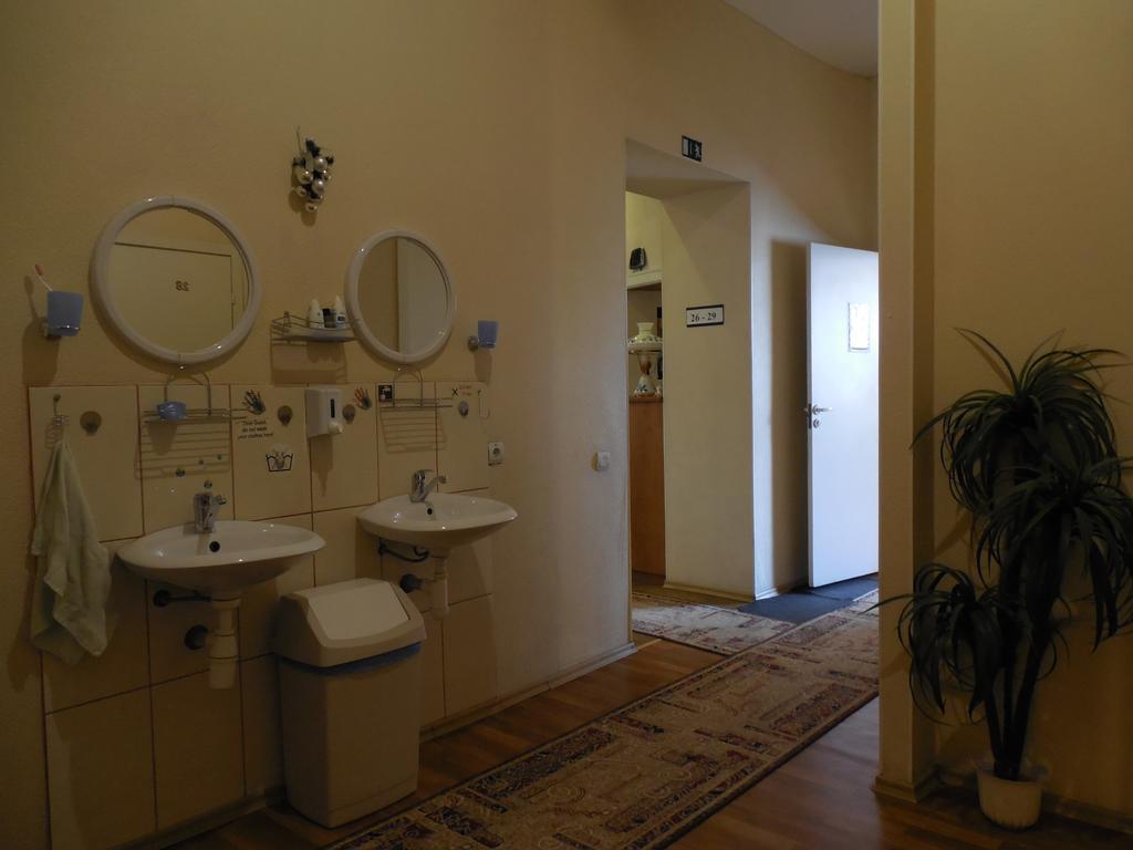 Hostel Elizabeth's Yh