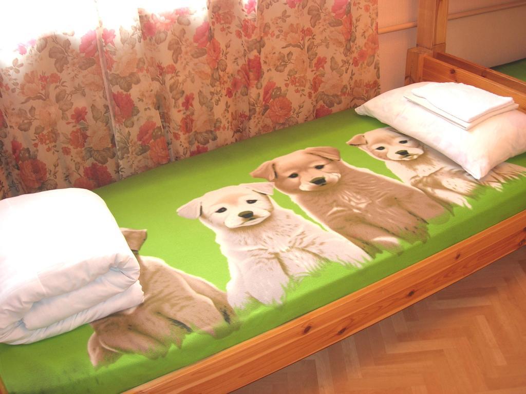 Hostel Elizabeth's Yh *